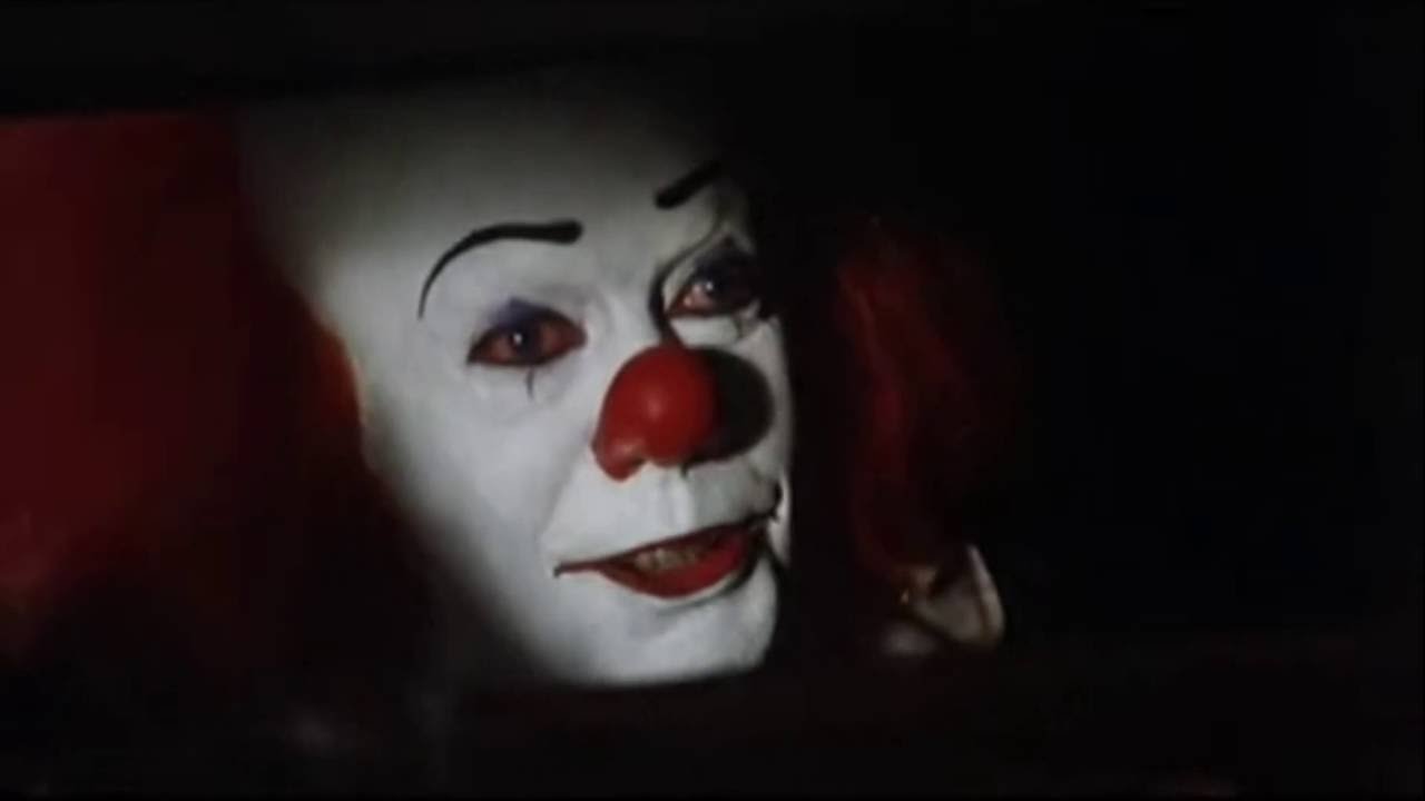 CA il Est Revenu: la Scene Mythique de l'egout avec Gripsou le clown et Georgie !