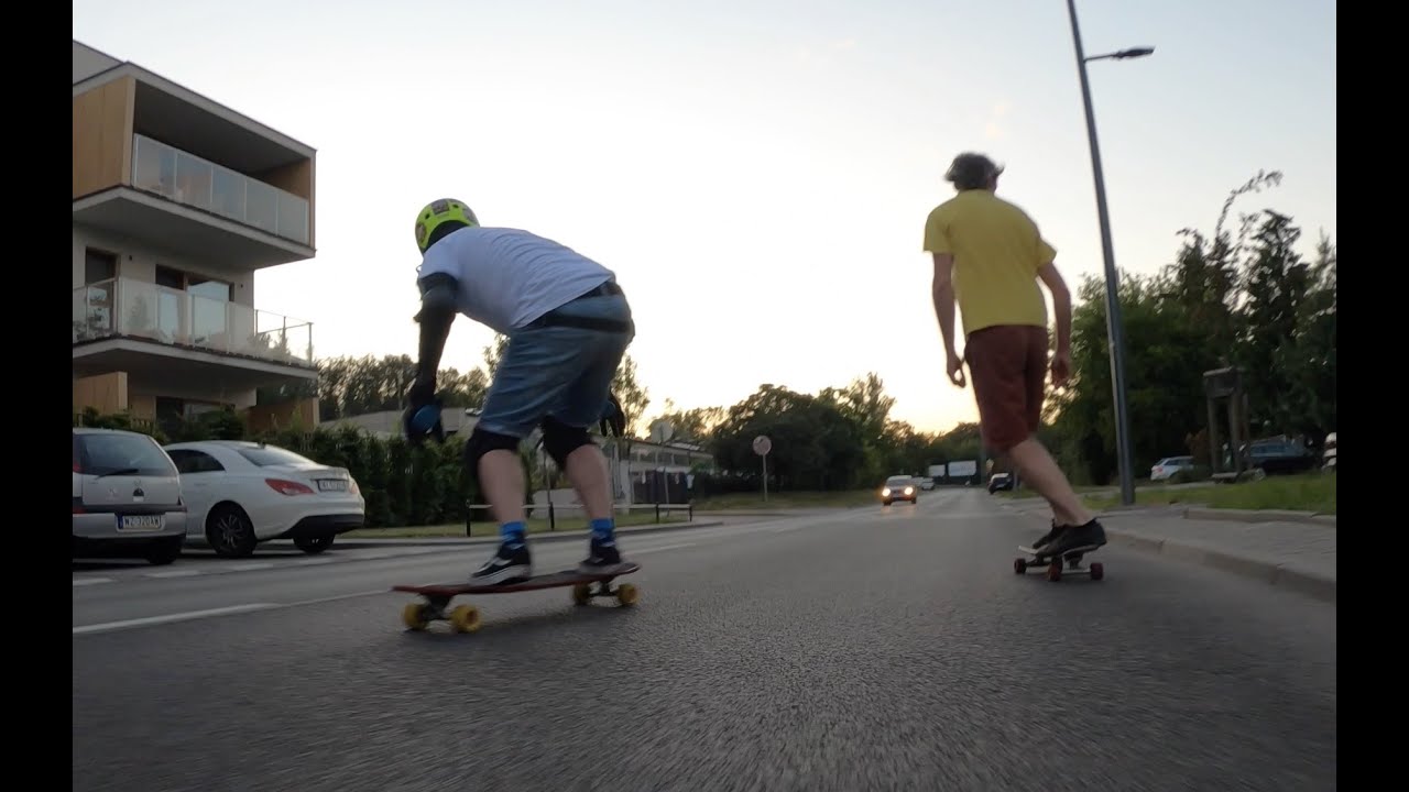 longboard night ride 40 km z Edsonem po Warszawie