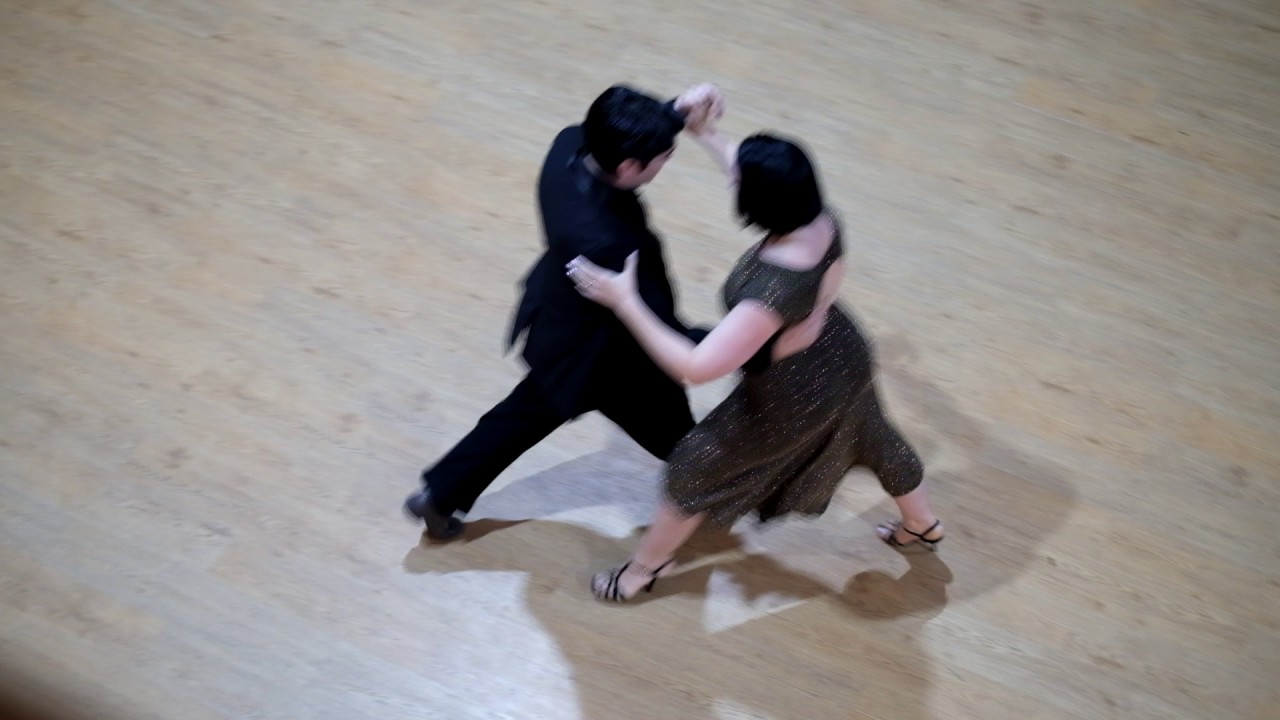 Ariadna Naveira - Fernando Sanchez. Show, part 1. 