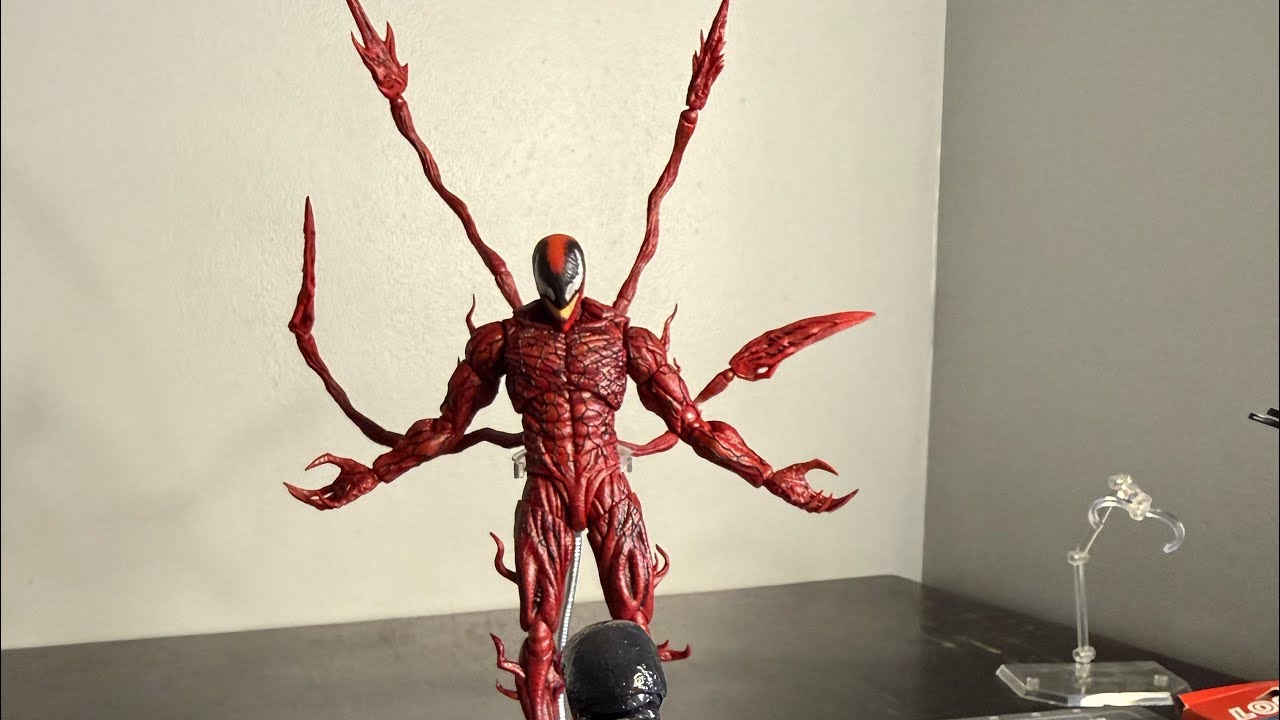 S.H. Figuarts Carnage (With small head sculpt paint modification) 