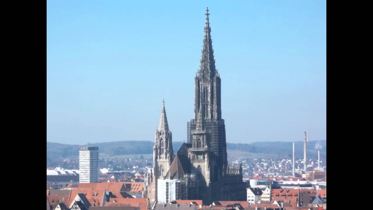 Ulmer Münster (Palmsonntags-Geläut  as° / b° / c¹ / des¹ / f¹ / b¹)