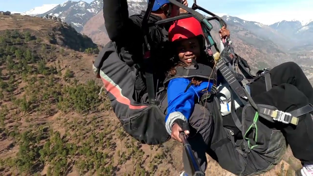 Kullu manali paragliding adventure dobhi site loving flying with amarican client 