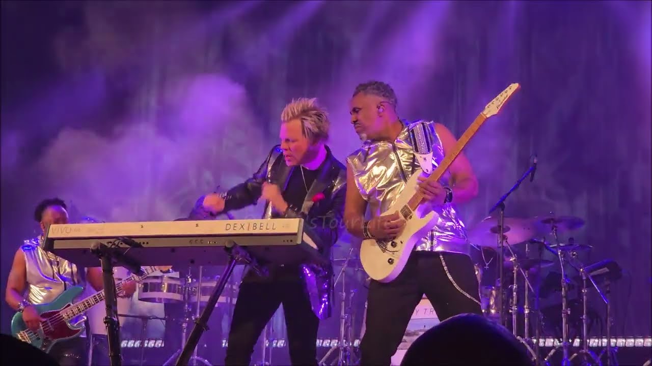 Brian Culbertson Performs Smooth Jazz Hit “With You” | Day Trip Tour LIVE in Cincinnati 11/8/25