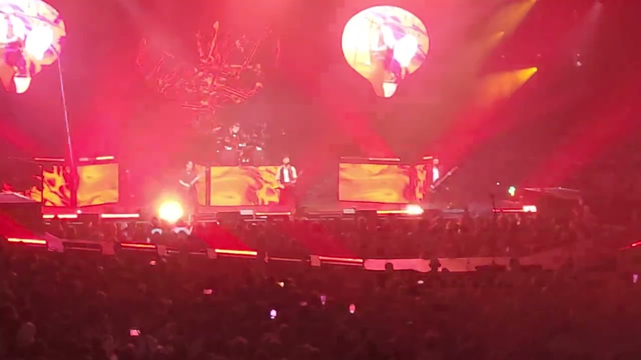 Bullet For My Valentine - Knives Live Cardiff The Poisoned Ascendancy Tour