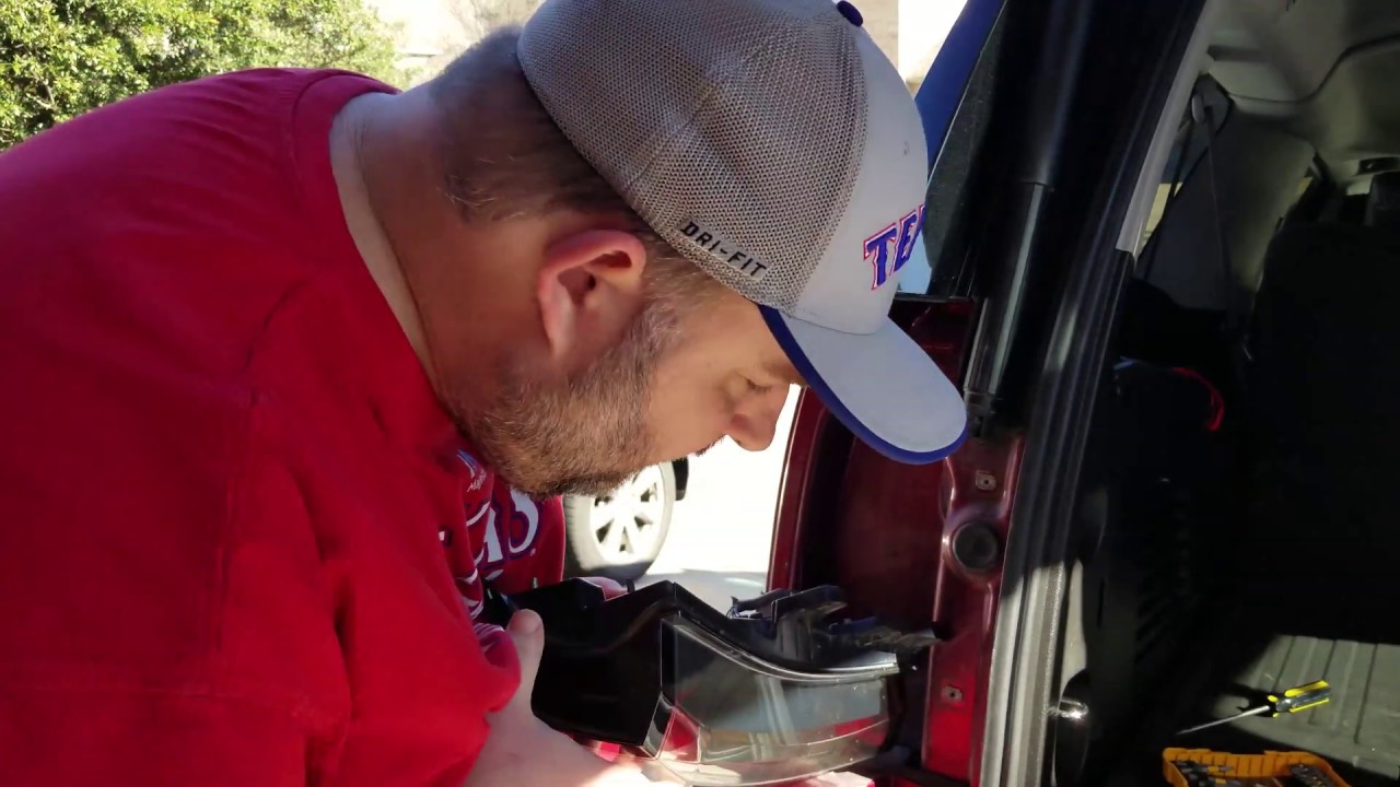 Can a $30 Fix Repair an $800 Estimate Fixing Defective GMC Yukon LED Tail Light / Brake Light