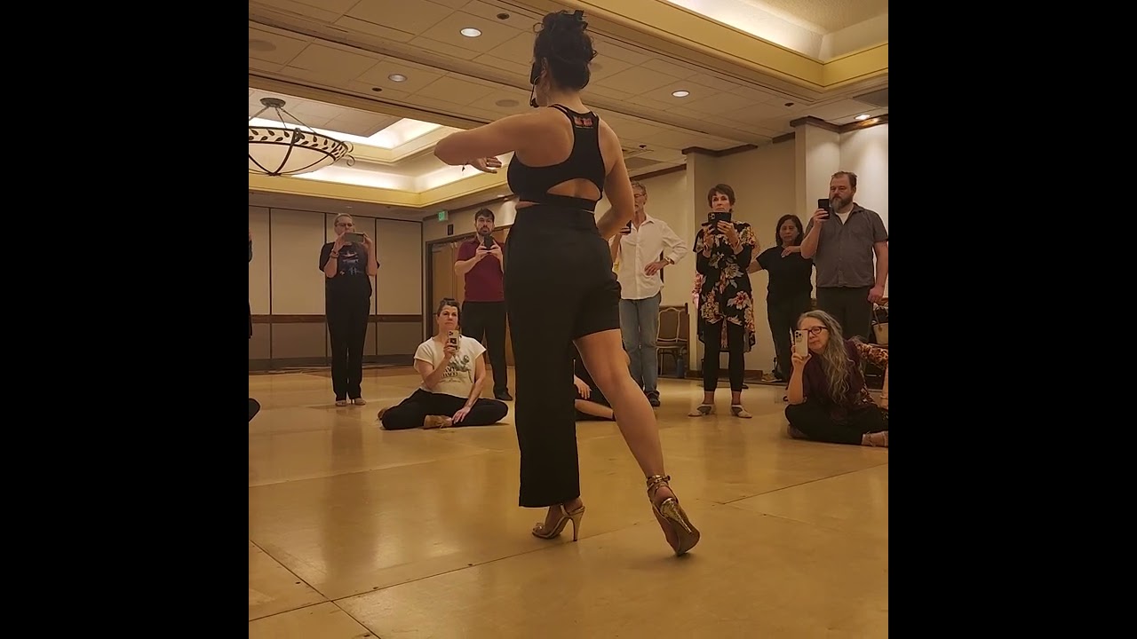 Valentango 12/14 Follow class Cecelia 