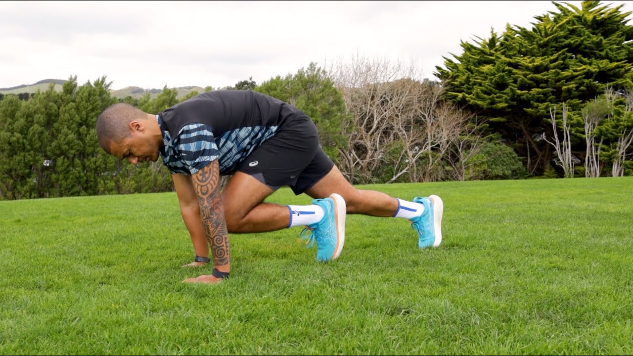 How to Warm-Up Before Running with Coach Ben Edusei | ASICS NZ