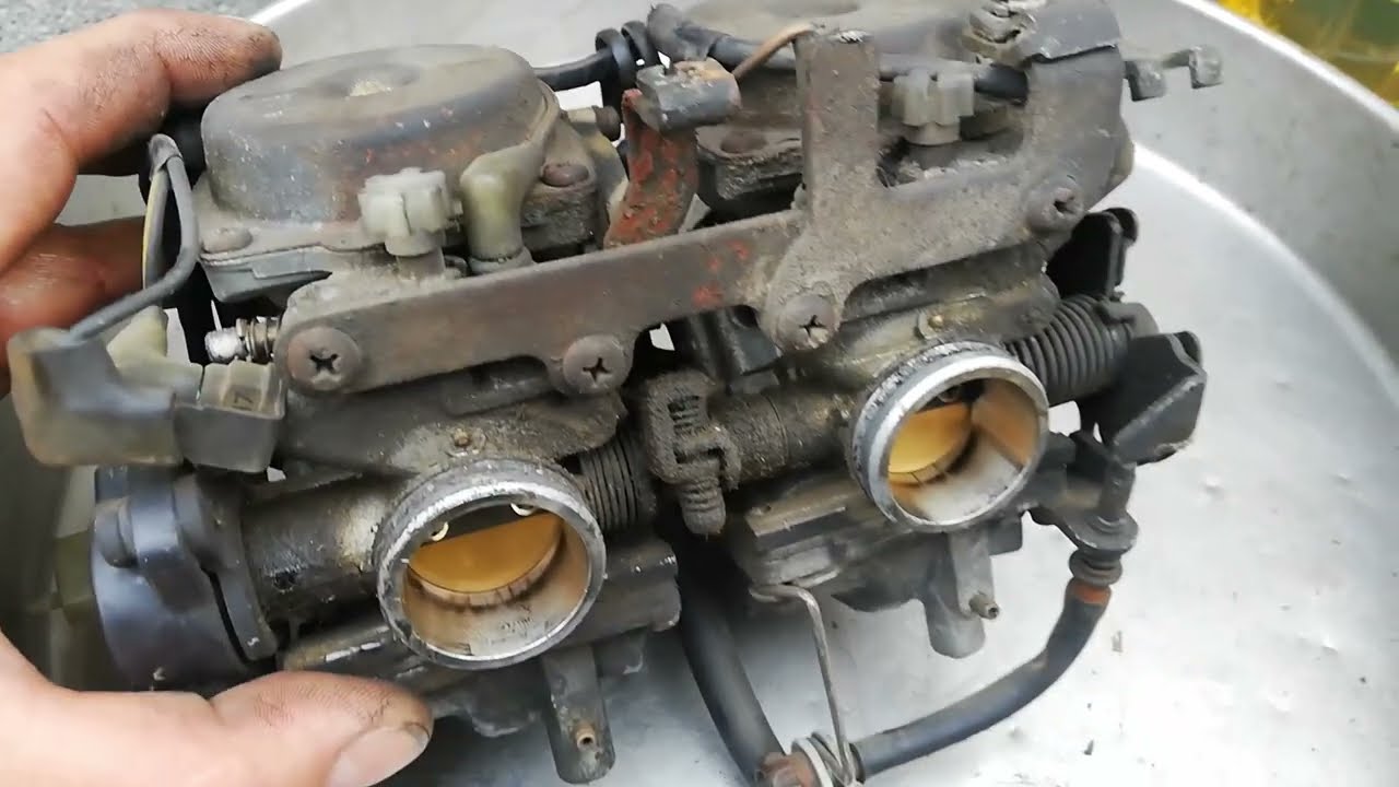 How to remove Carburetor Air Screw - YAMAHA XVS 650