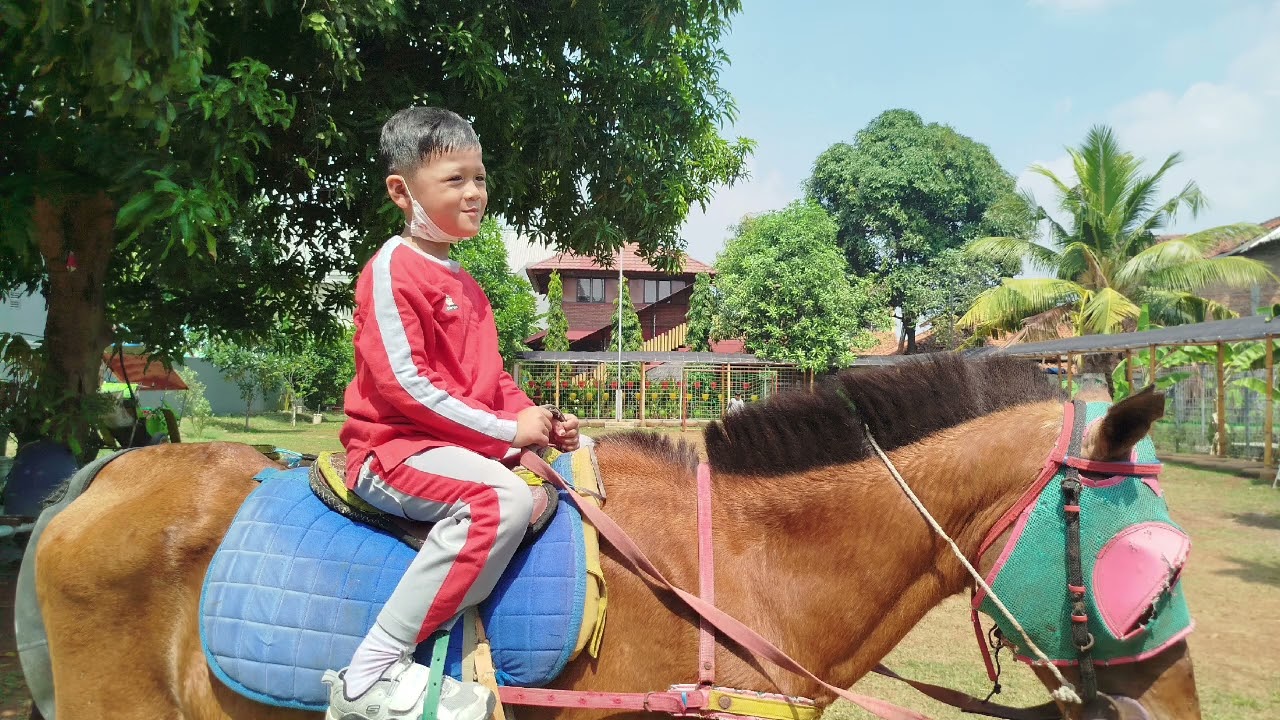 Jumat, 27 September 2024