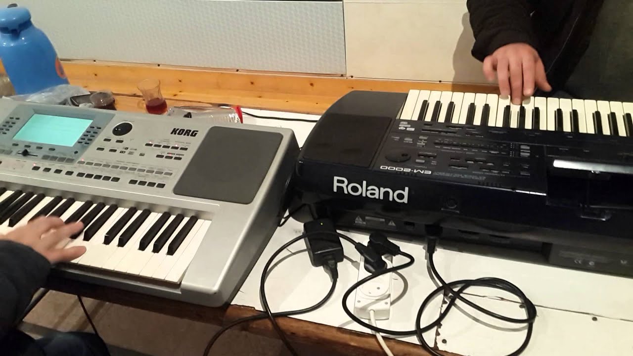 Roland em 2000 vs Korq pa 80