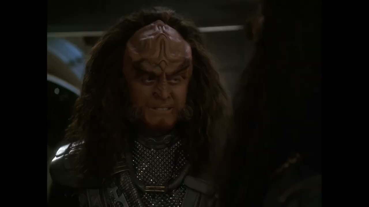 Star Trek DS9: Gowron takes control of the fleet from Martok