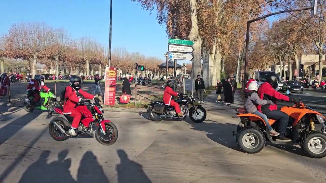 Défilé  père  Noël  à moto 2025 Agen