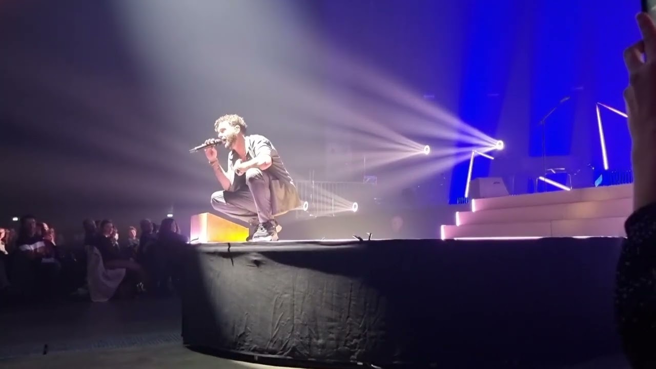 Concert Claudio Capéo à l'arkea arena Bordeaux novembre 2023