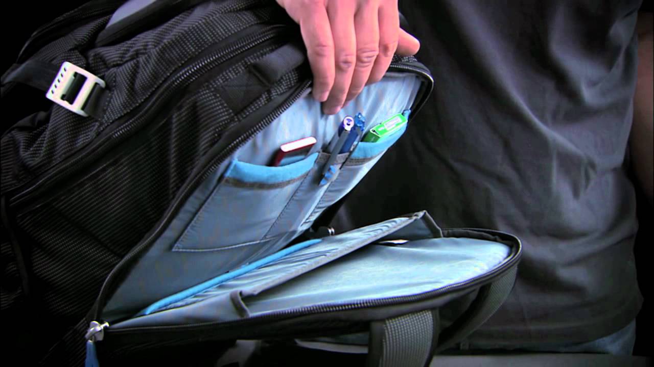 Rack Outfitters Presents the Thule TCBP-217 Crossover MacBook 32 Liter Backpack
