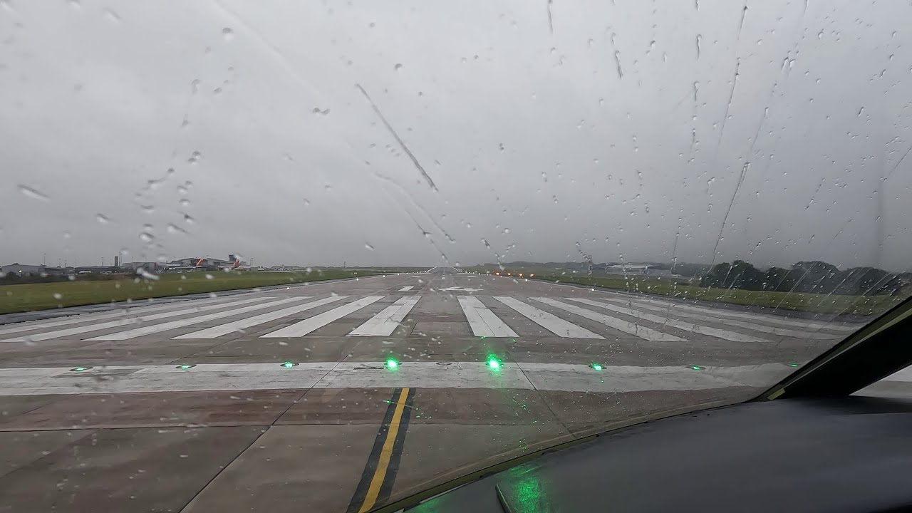 Business Jet | Challenger 604 | Take-Off from Leeds - Bradford (LBA/EGNM) | September 2025