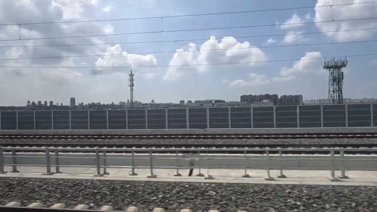 GX011260-Shanghai scenery on Railway from Shanghainan to Suzhounan (上海南站-苏州南站)