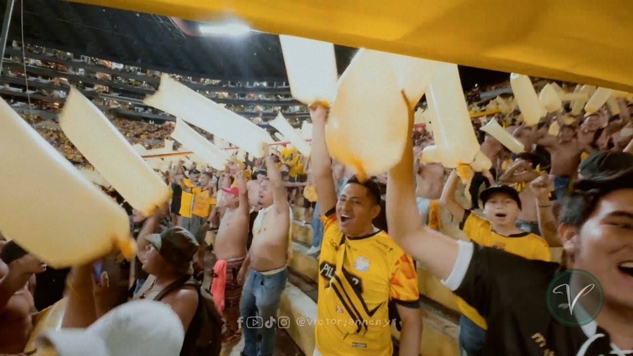 RESUMEN: Barcelona SC vs Corinthians (3-0) | As&iacute; alent&oacute; la hinchada | Sur Oscura 2025
