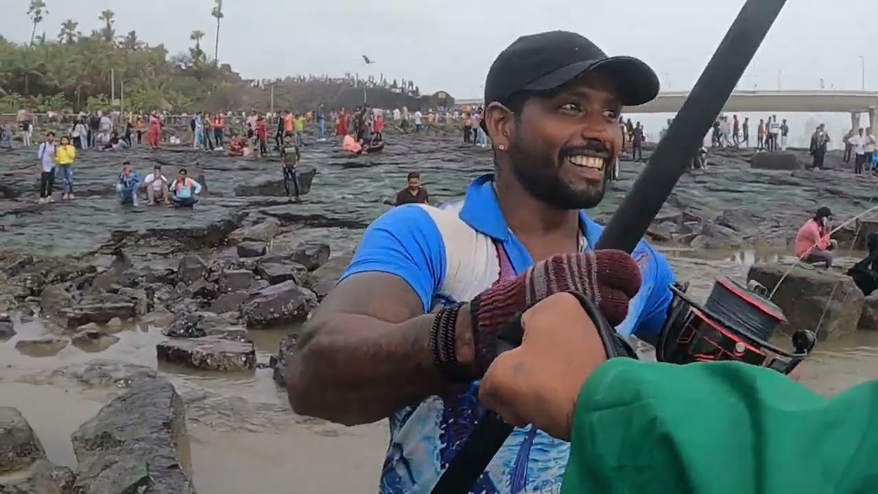Bandra fishing #hook #bandra #fishing @LittleAngler-ml1ll