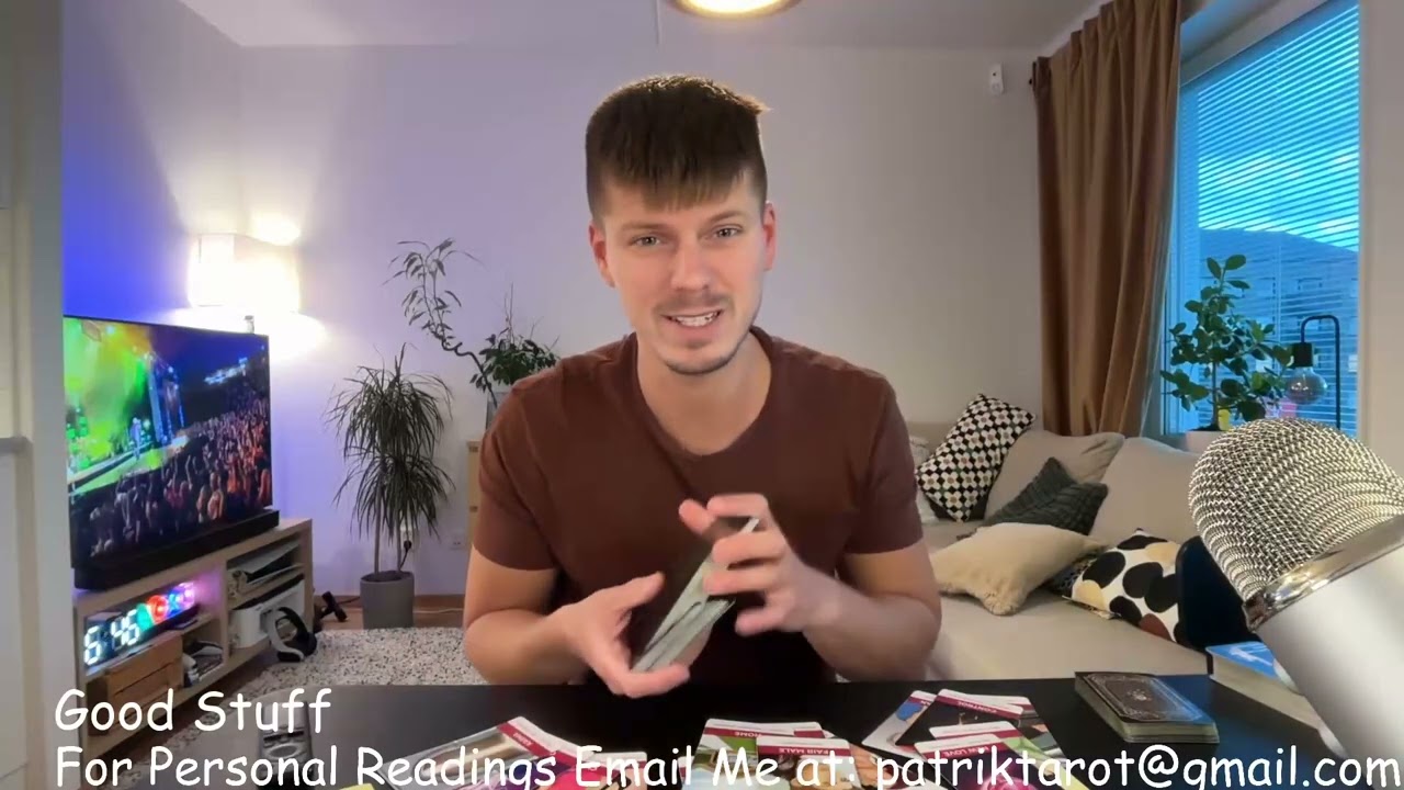 РЫБЫ ♓︎ Кто-то хочет признаться в своих истинных чувствах к вам! 😏♥️ Делаем шаг!! 🫢 ОКТЯБРЬ 2025