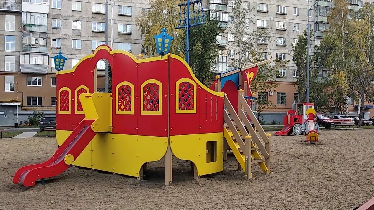 Магнитогорск, во дворах правобережного района, проспект Карла Маркса 164 (28.09.2019)