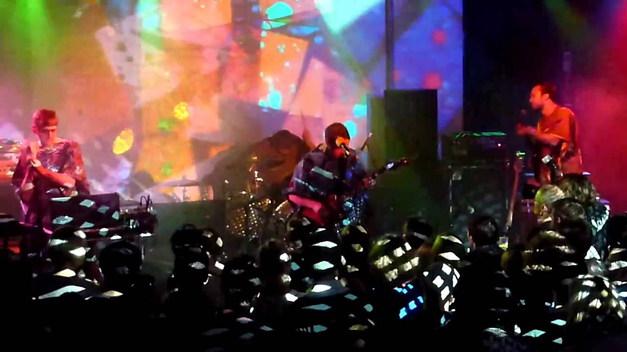 Archie Bronson Outfit - Magnetic Warrior live @ The Scala, London