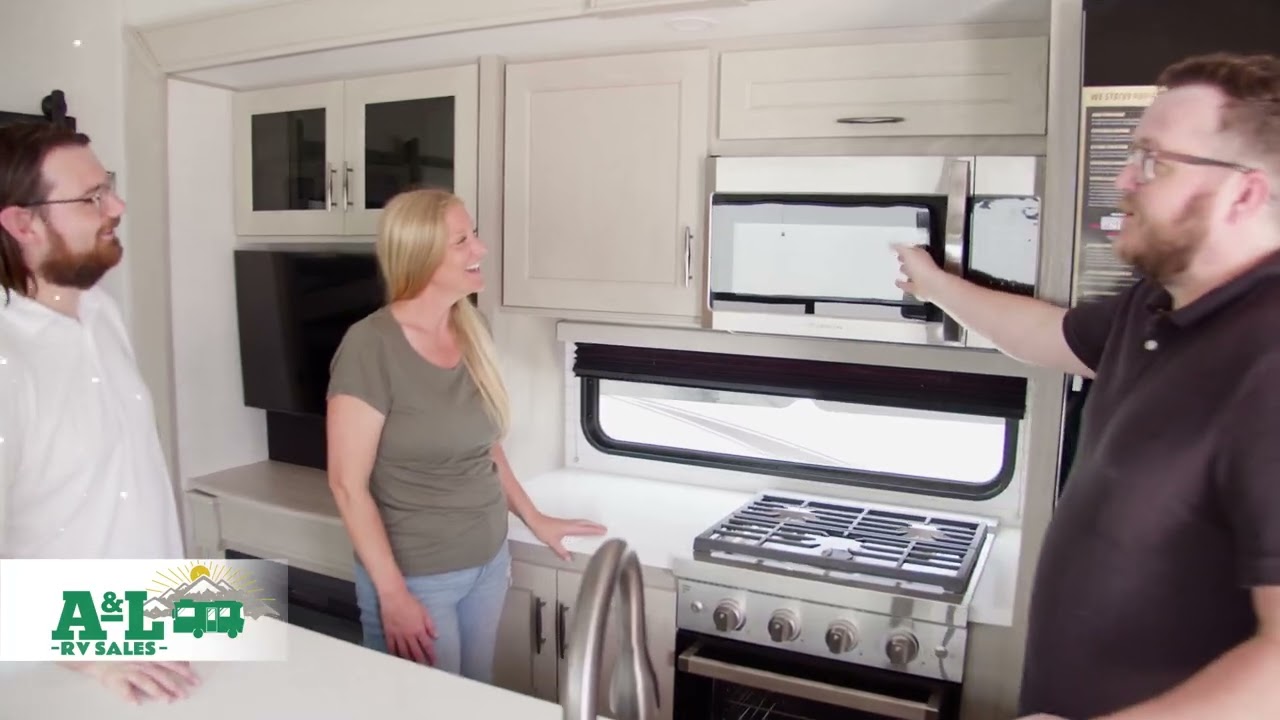 New to RVing? A&L RV Sales Makes It Easy with Expert Help, Honest Prices & Lifetime Warranty