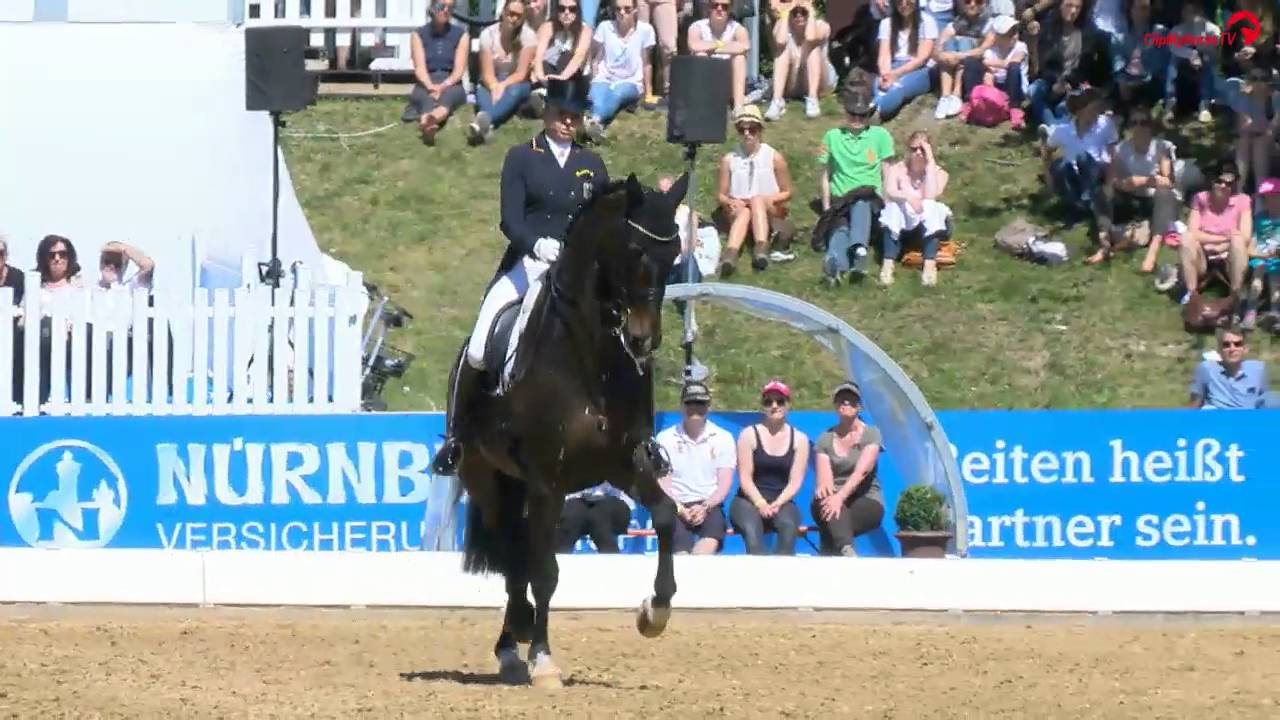 Dorothee Schneider | Showtime | Grand prix Kür | Pferd International | München | 2016