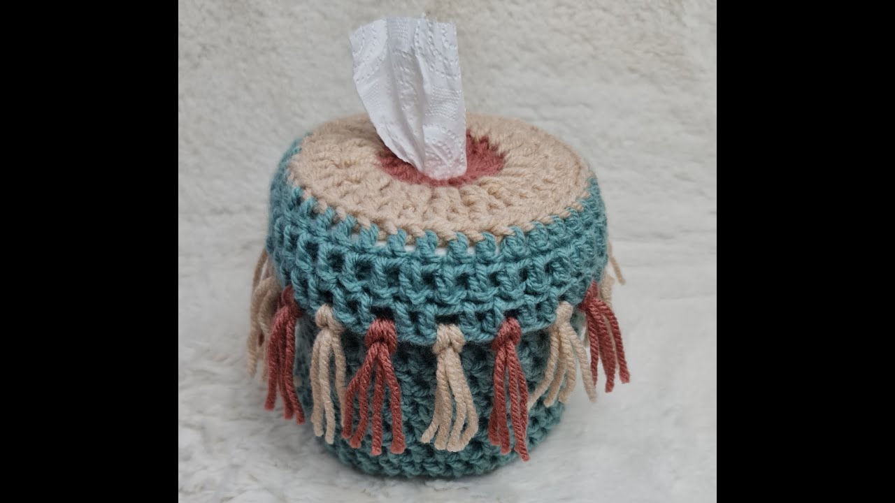 How to Crochet : a Boho Toilet Roll Holder