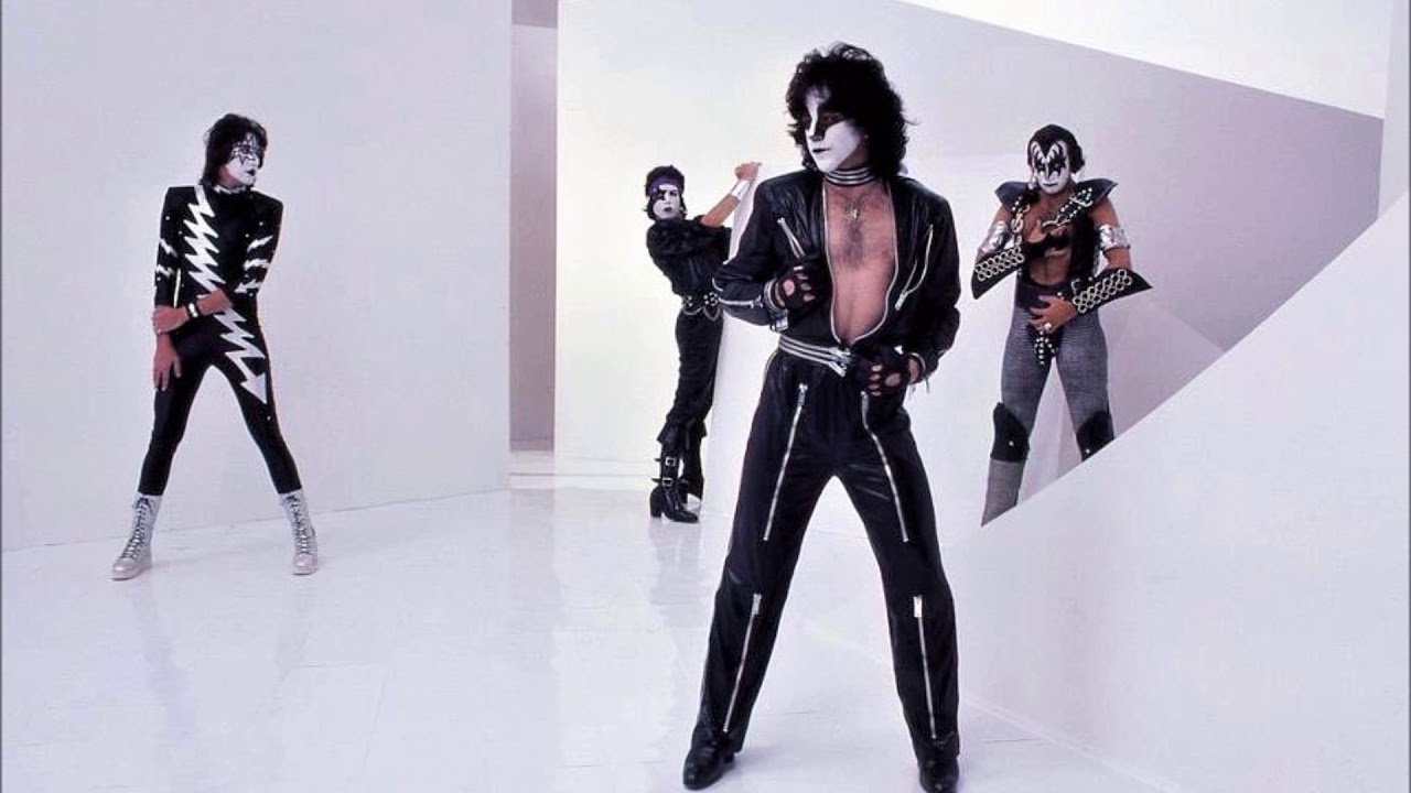 KISS - Deadly Weapons  (BEST Audio Available)