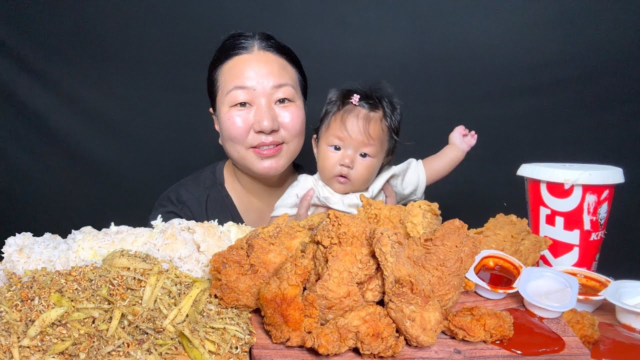 Mukbang With My Daughter Failed😣 || Manipuri Style Papaya Singju & KFC Mukbang 