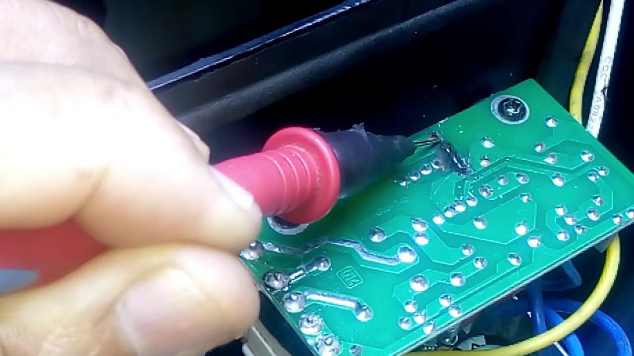 Caixa de som Staner Ativa ps 1501 Esquentando muito, som rouco e saindo cheiro de queimado