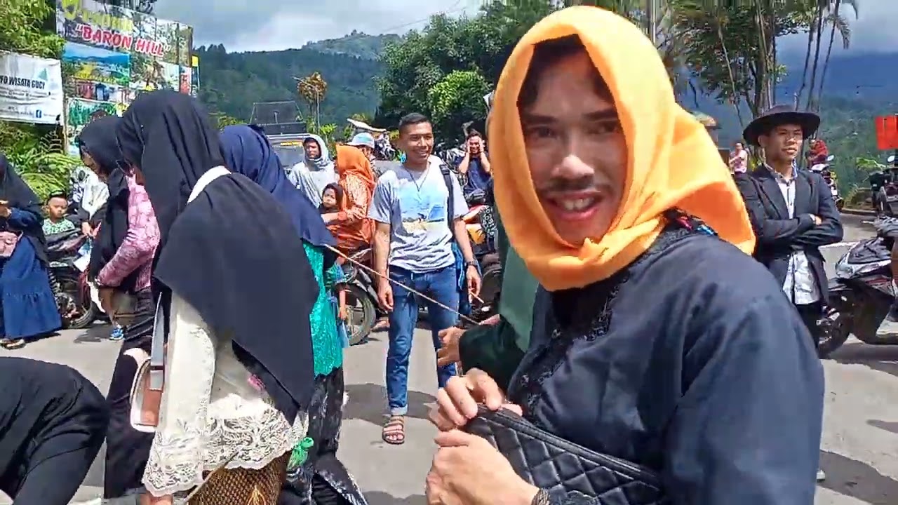 Pawai ta'aruf dukuh karanganyar desa Rembul bagian 1