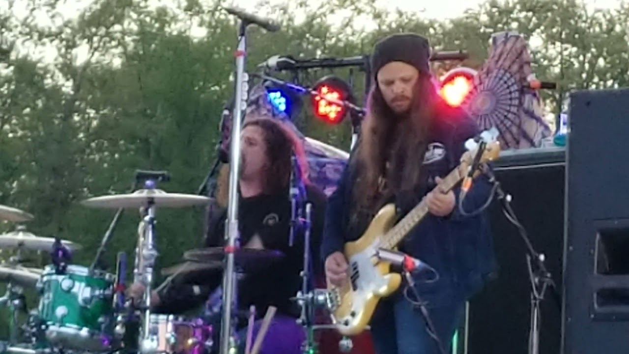 Black Stone Cherry - 