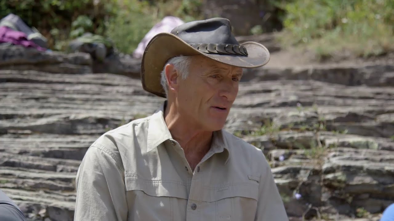 BEAR ENCOUNTERS WITH JACK HANNA