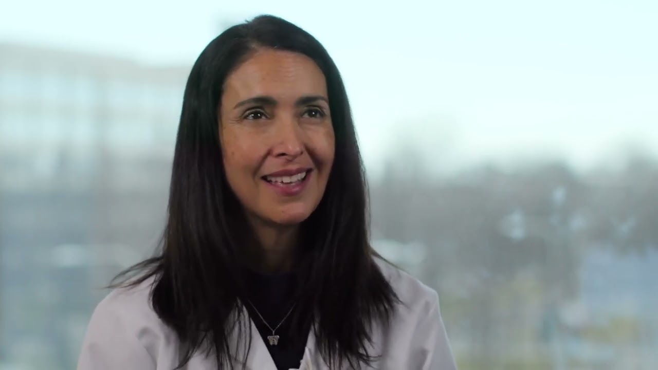 Pediatric Surgeon Gloria Gonzalez Garcia, MD (Spanish)