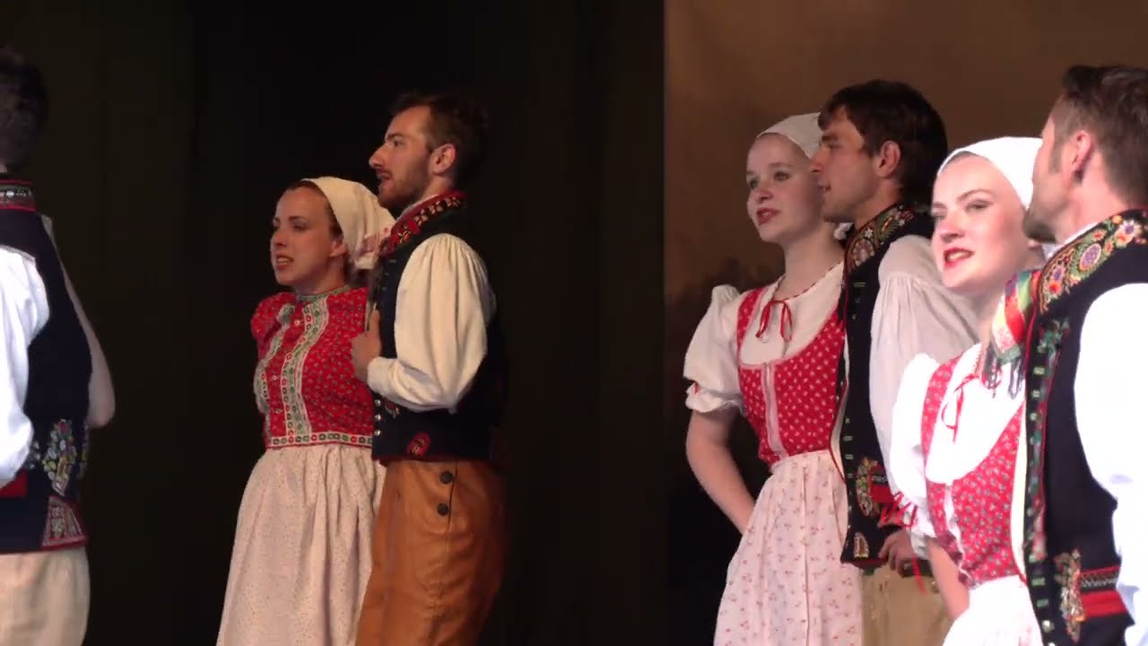 STARÝ HROZENKOV-3.ročník FOLKLORIKA FEST 23 z programu MLADINA – VUS ONDRÁŠ (1.)