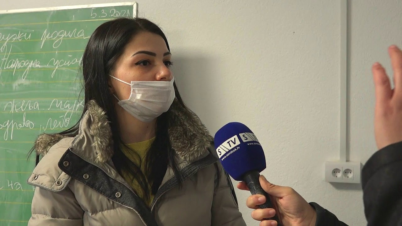 Škola u selu Hrta u Prijepolju s pet učenika, učiteljicom, vjeroučiteljem i domarom