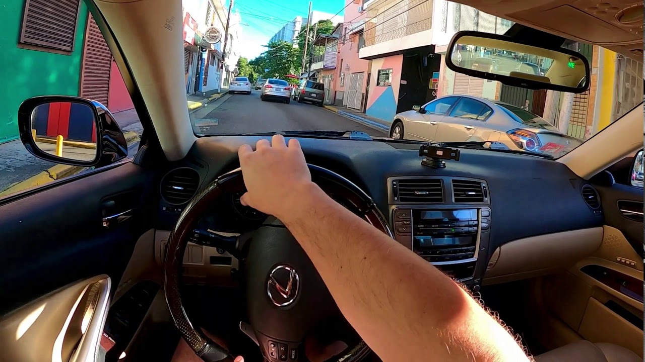 Lexus IS350 Acceleration and Pops & Bangs