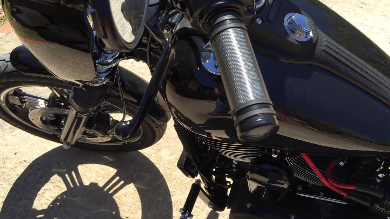 Harley Davidson Street Bob 2015 with Screamin Eagle 120R motor.