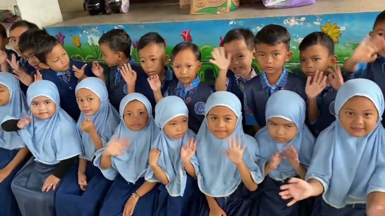 Kegiatan Foto Bersama, Foto Wisuda & Foto Kreasi