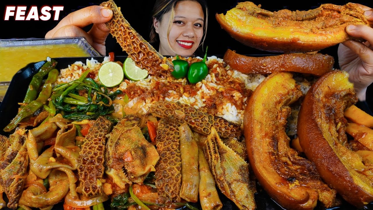 NAGA BUFF INNARDS CURRY,TRIPURI PORK CURRY WITH RICE & GRAVY MUKBANG ASMR|NORTHEAST INDIAN DELICACY