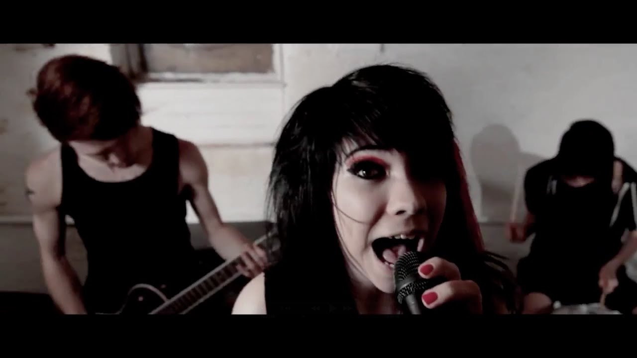 Skarlett Riot - 