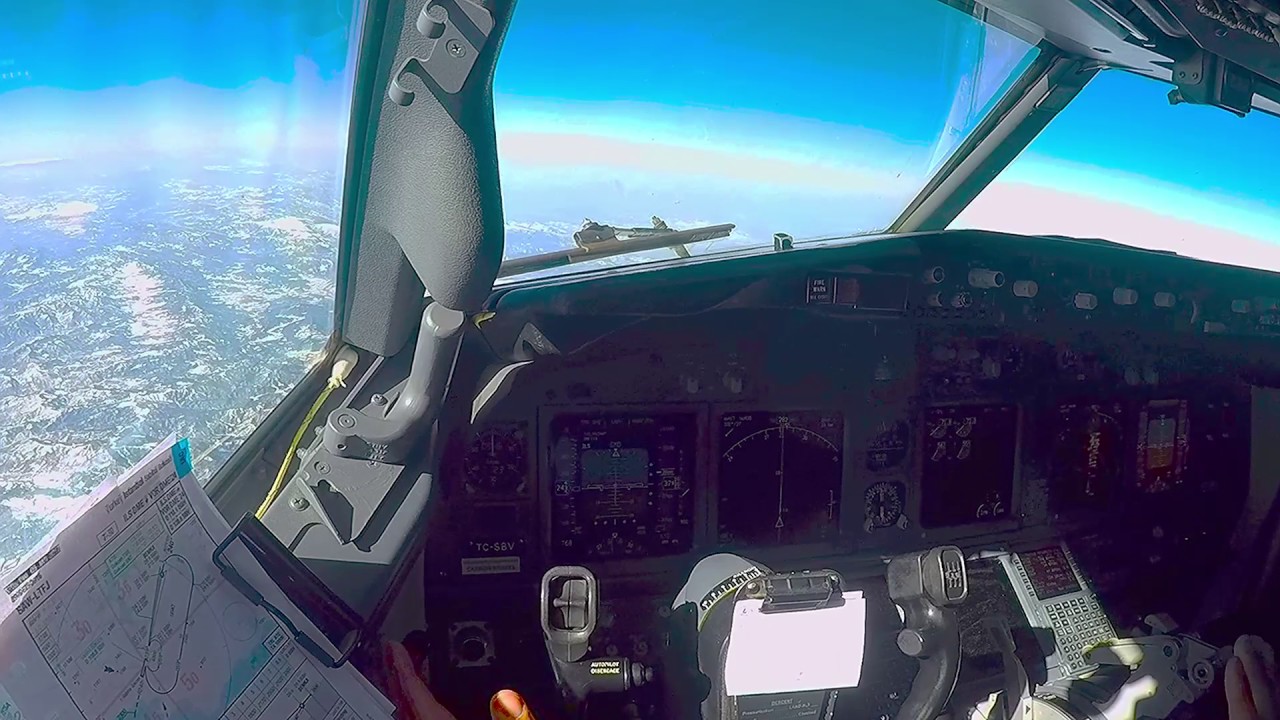 Boeing 737-800 Cockpit video full flight LTCE - LTFJ