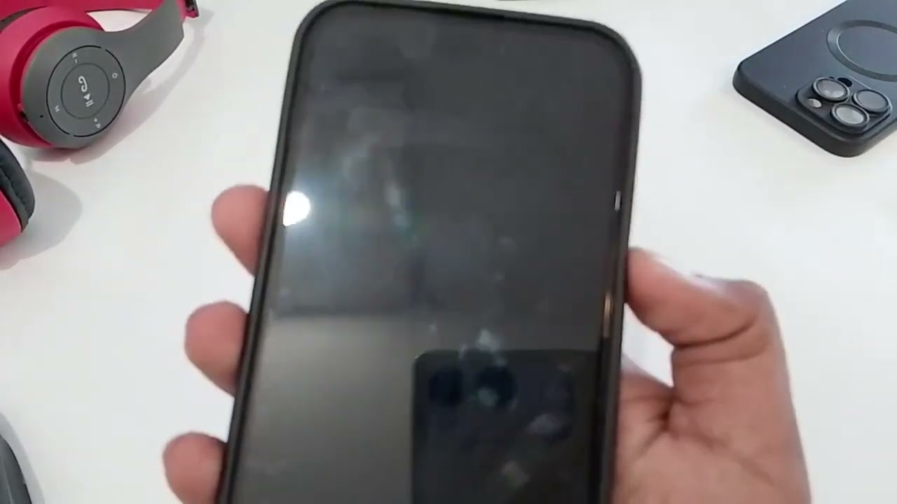 Écran Noir iPhone ? 10 Solutions qui Marchent Vraiment !