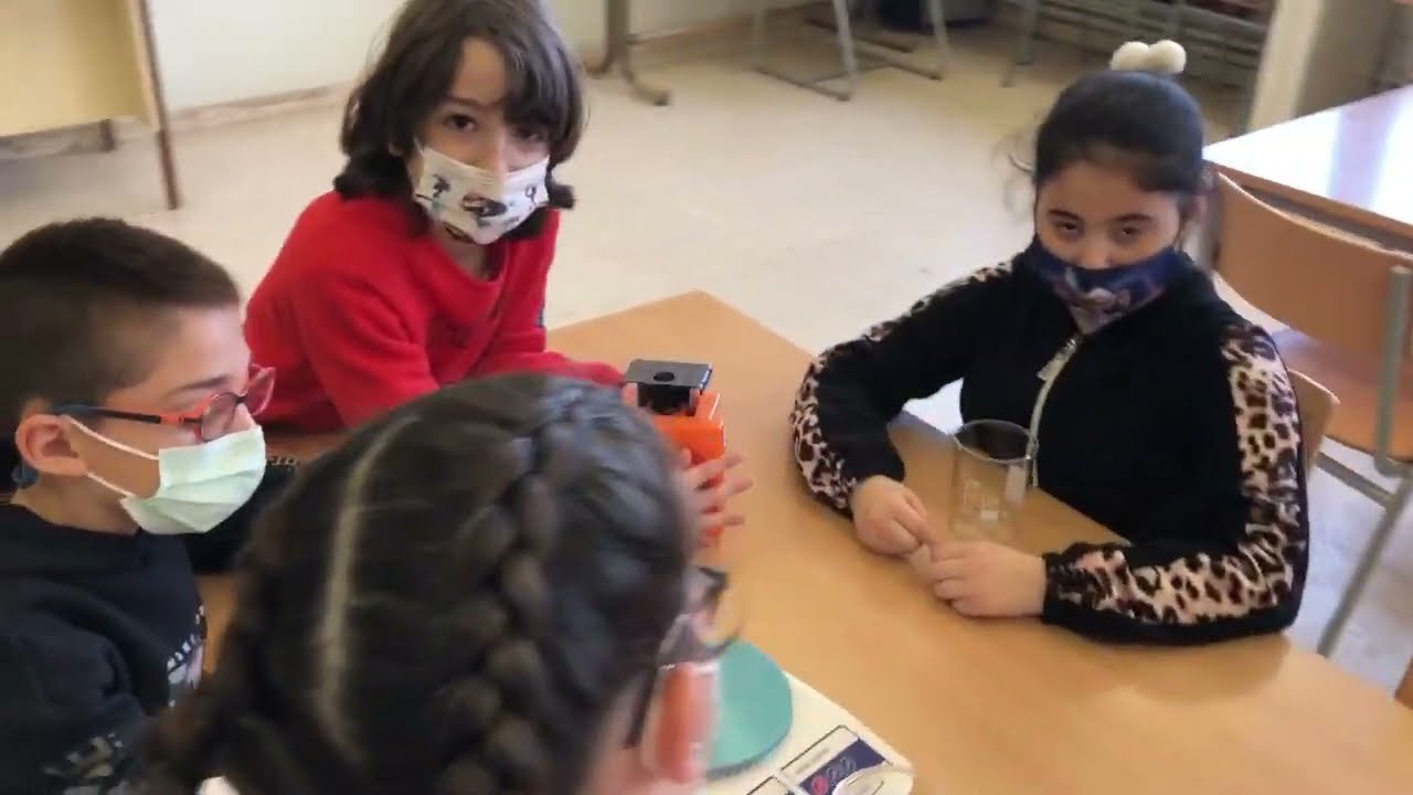 2º A VIDEO PRESENTACIÓN ESCUELA FREDERIC GODÀS.