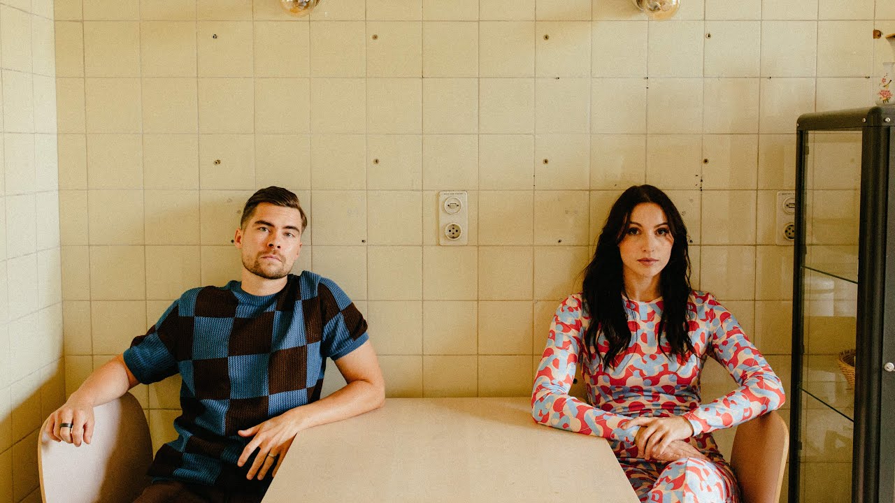 Ida Paul & Kalle Lindroth - Viiden vuoden päästä (Virallinen musiikkivideo)