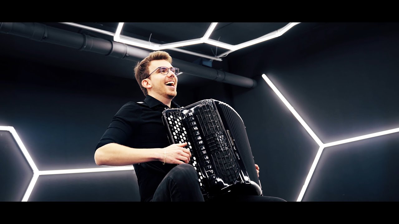 Can Can - J. Offenbach | Milan Řehák - accordion [OFFICIAL VIDEO]