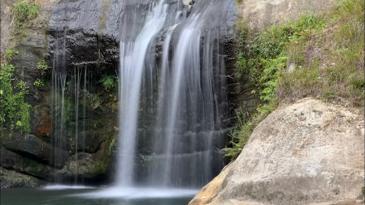 IT TOOK 3 Goes BUT we finally made it to Oakley Creek Waterfall 