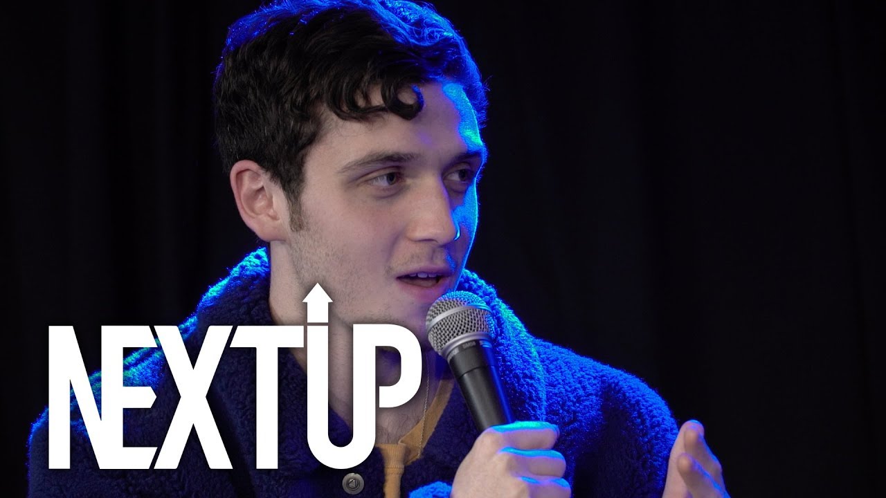 Lauv Talks Traveling The Country, Favorite Foods, And Falling In Love!