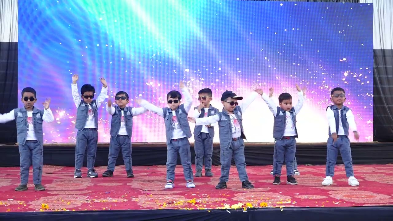 Nursery class boys of Pushpvihar branch performed on 4th Annual Day of School